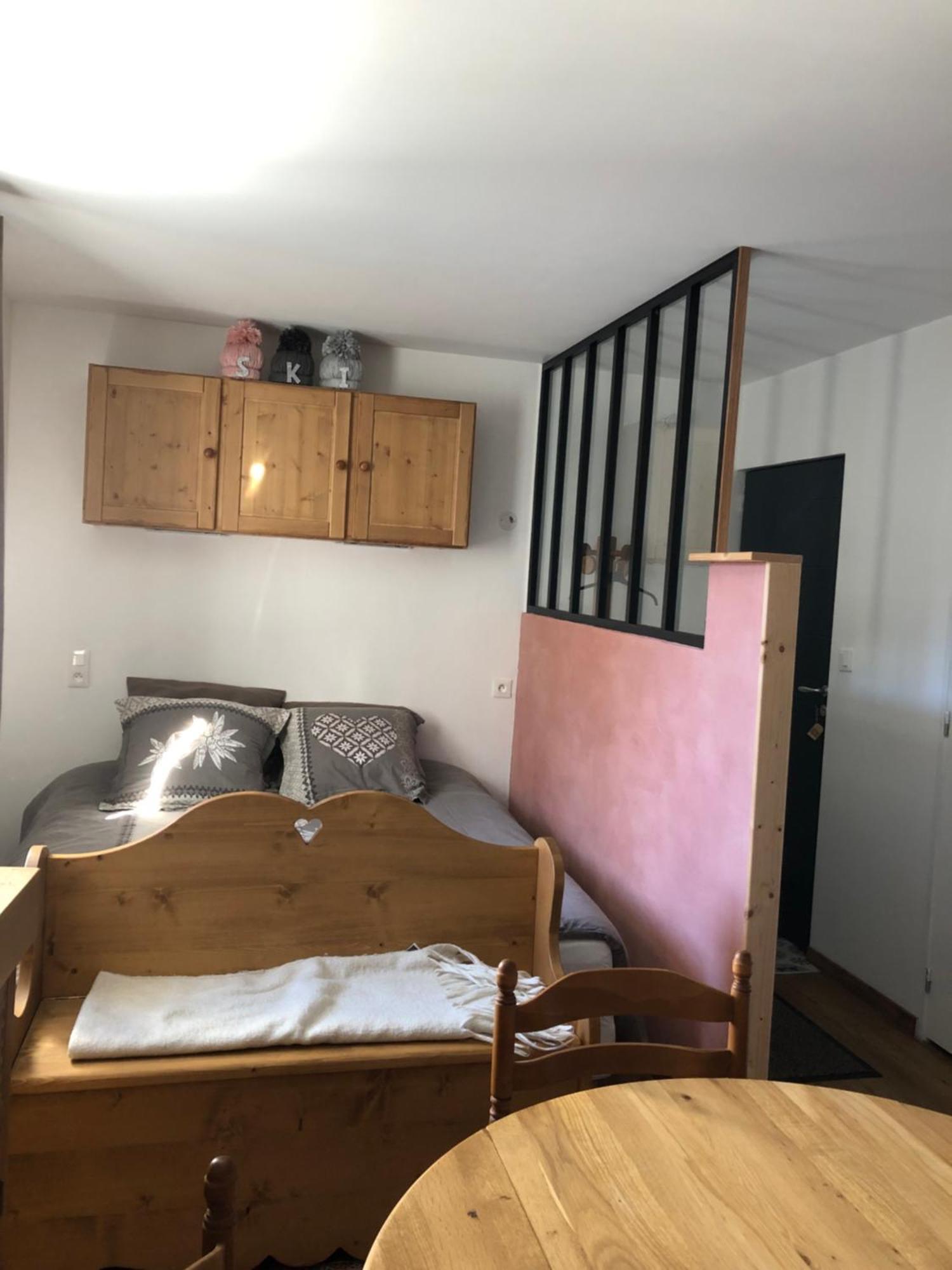 Location Studio De 2 - 4 Personnes Hautecour  エクステリア 写真